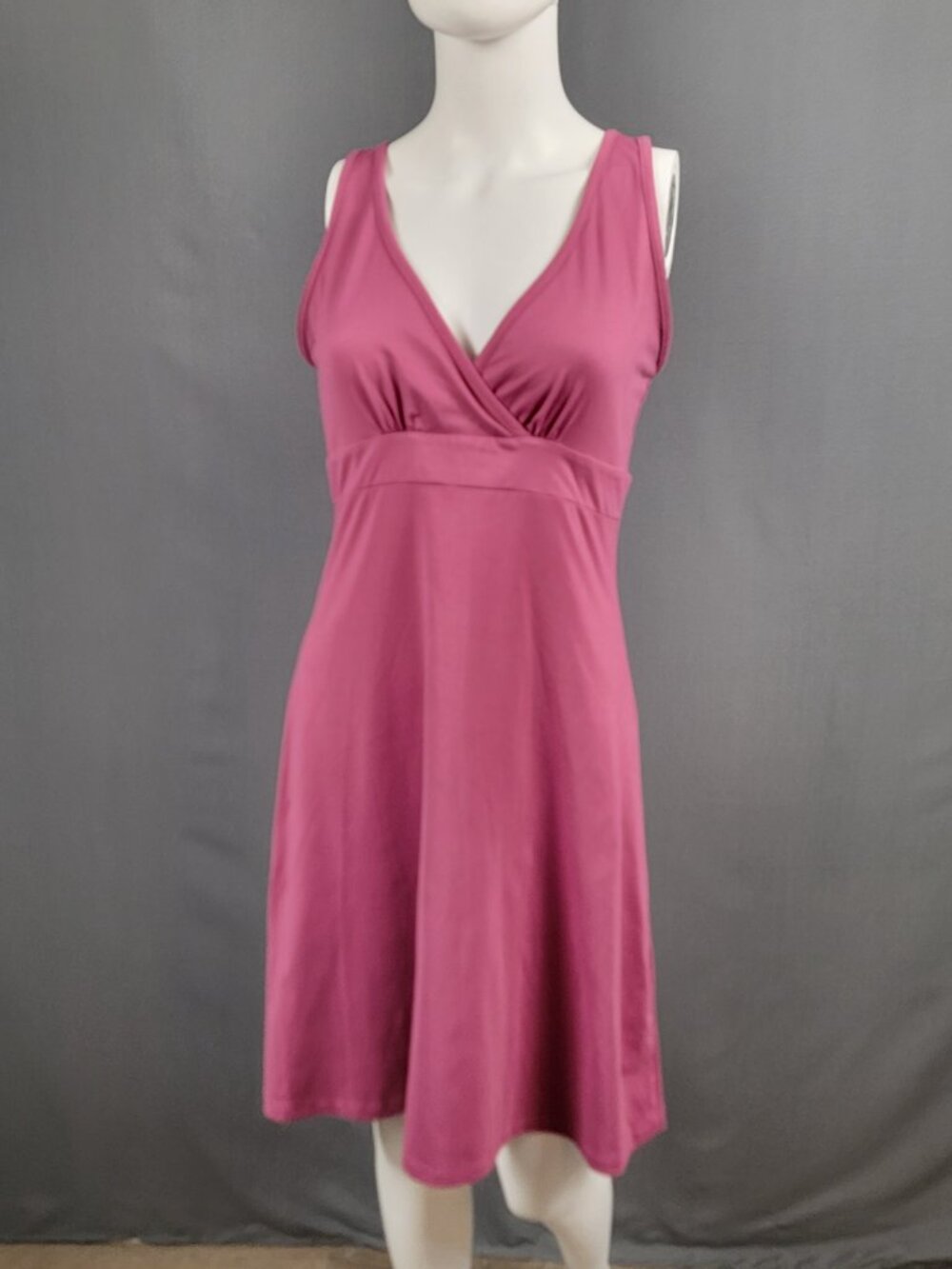 Patagonia Pink Dress M Sleeveless V-Neck Travelcore Stretch